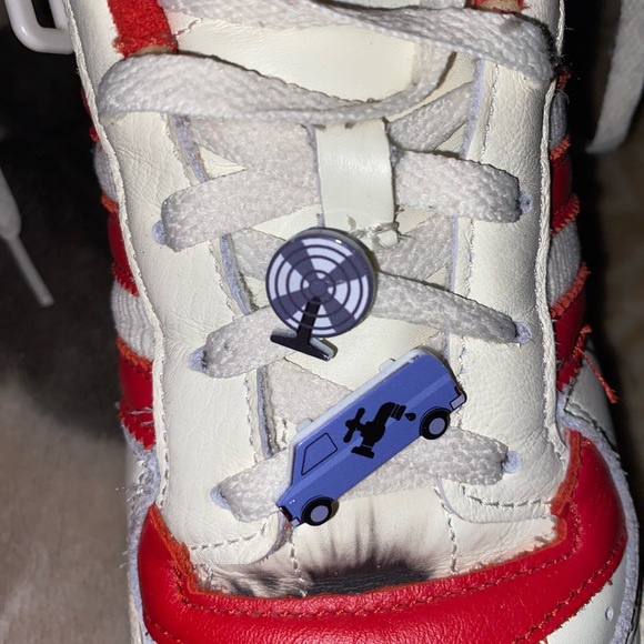 Lightly worn - Picture 4 of 7